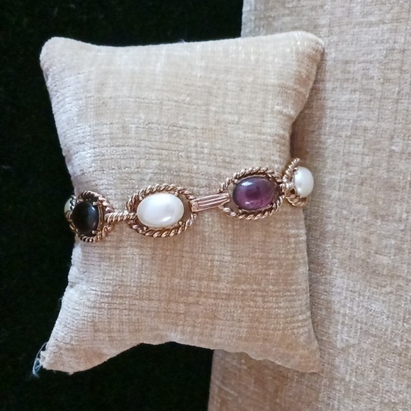 Multi Color Glass Gold Tone Link Bracelet - Picture 2 of 8